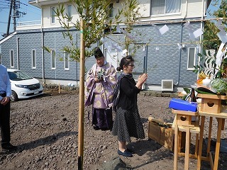 060.jpg