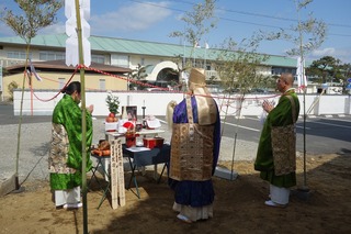 DSC01020.jpg