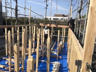 二階床梁組.jpg